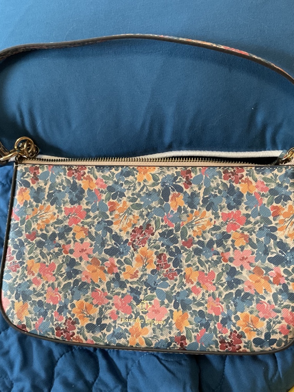 Super cute small shoulder bag